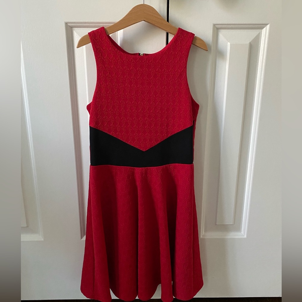 Sally Miller couture Girls classic A-line dress.  Size 10.  Red/black detail.